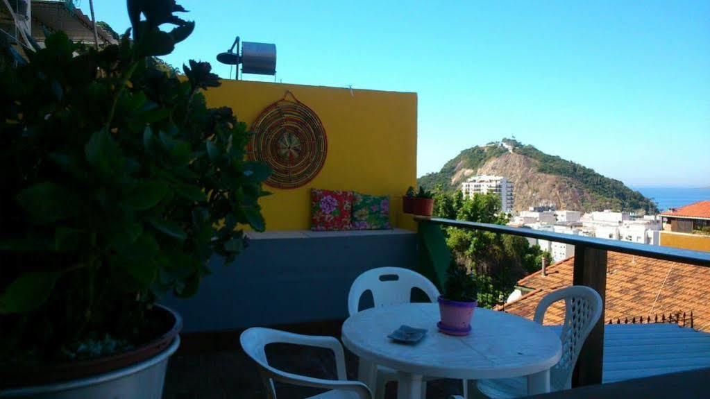 Babilonia Rio Hostal