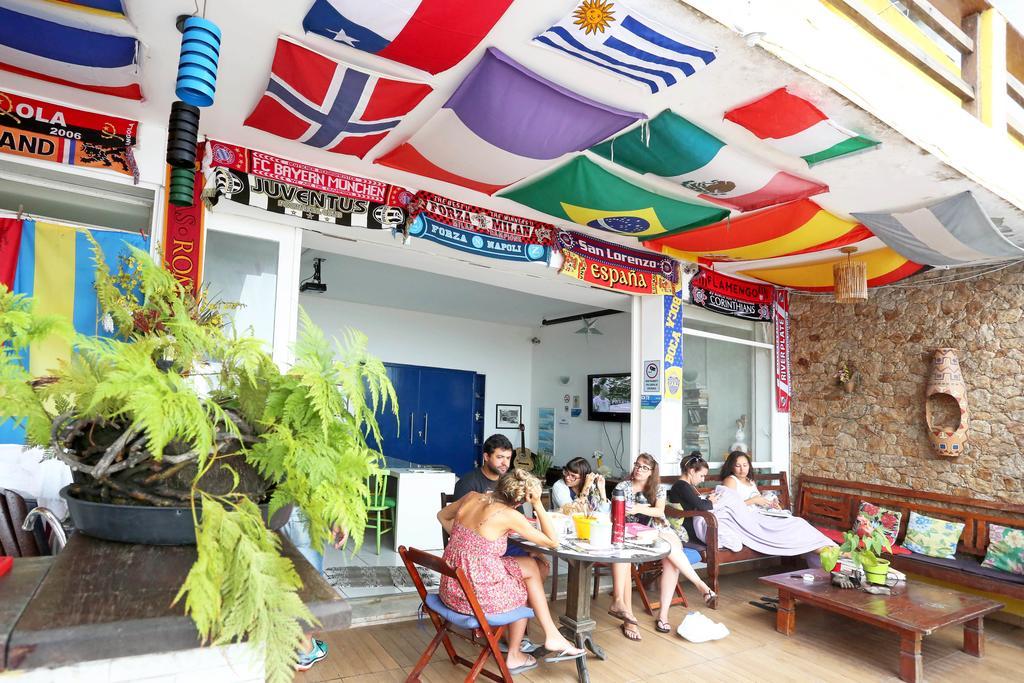 Babilonia Rio Hostal *